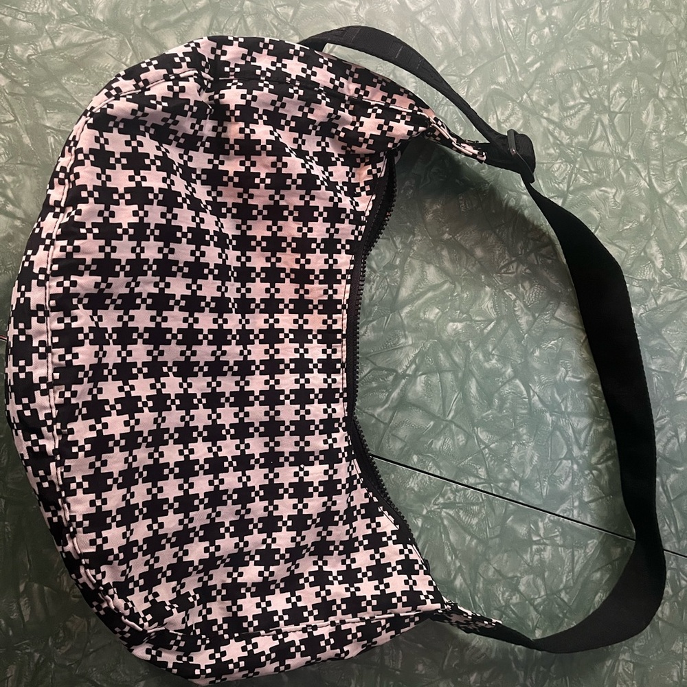 Baggu Pixel Gingham Medium Crescent - image 1